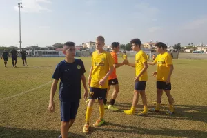 (ΦΩΤΟΣ) Όμορφες εικόνες μετά το τελικό σφύριγμα