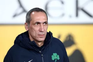 Φουλ τακτικής από τον Δώνη ενόψει ΑΕΚ