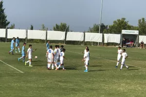 ΔΙΠΛΟ στην Τάλα