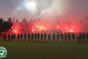 Θύρα 9/"Το γήπεδο... καμίνι"