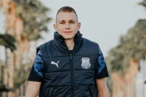 ΣΑΛΑΪ: "Στόχος να παίξω σε ένα από τα κορυφαία πρωταθλήματα/Φαν Ντάικ ο καλύτερος"