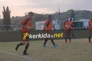 Mεγάλη έκπληξη/ΕΝΤΥΠΩΣΙΑΚΟ 1-6!