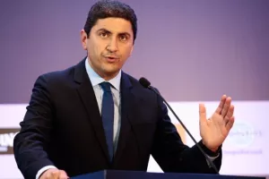  Την Παρασκευή η επαφή Λίγκας - Αυγενάκη
