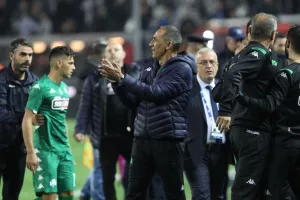 Το «χειροκρότημα» του Δώνη... 