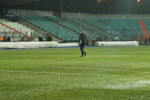 Έλεγχος UEFA για το γρασίδι (φώτος)