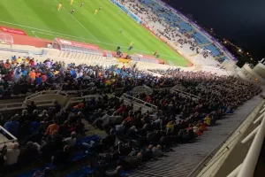 (ΦΩΤΟΣ) Η προσέλευση στο ντέρμπι