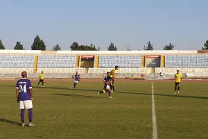 ΤΡΙΠΟΝΤΟ με Σάλιτς (φώτος) 