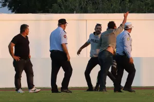 ΕΠΙΘΕΣΗ σε διαιτητή στα κατεχόμενα!