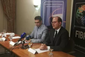 (Φώτος/βίντεο) Ο Γ.Γ. της FIBA στην Κύπρο
