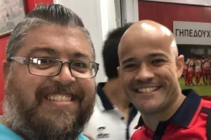 Σέλφι μετά την εννιάρα! 