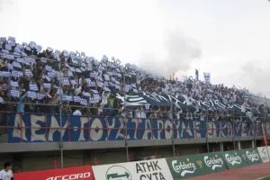 Κανένας δεν ξεχνά (Απόλλων)