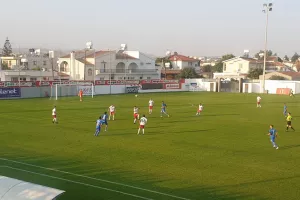 Κόλλησαν στο μηδέν... (φώτος)