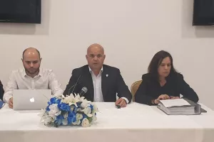 Η Γ.Σ της Ανόρθωσης... (φώτος)