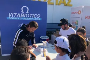 (ΦΩΤΟΣ) Λατρεία για τους παίκτες στο FANDAY