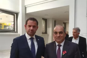 Μπήκε στη Βουλή ο Σπύρος Νεοφυτίδης