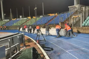 Έλεγχος UEFA για το γρασίδι (φώτος)