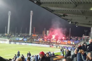 ΘΡΥΛΟΣ... ξανά στους "32" του Europa League!! (φώτος)