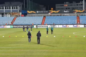 (ΦΩΤΟΣ) Ο Rocchi εξέτασε τον αγωνιστικό χώρο!