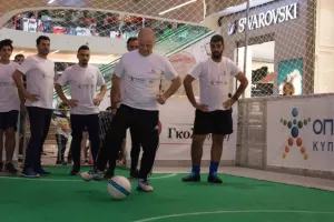 Ένωσαν δυνάμεις σε αγώνα με πολλά μηνύματα (φώτος)