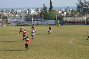 Στα Πολεμίδια κάνει… ΚΟΥΜΑΝΤΟ! (φώτος)