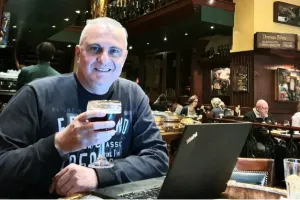 ΕΚΕΙ ο Θωμάς