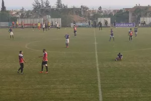 Στα Πολεμίδια κάνει… ΚΟΥΜΑΝΤΟ! (φώτος)