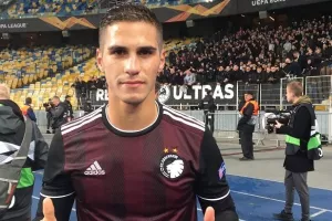 Πιέρος για Dinamo Kiev