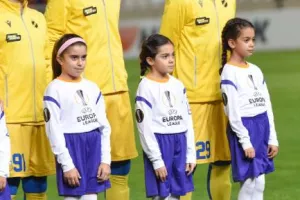 ΑΝΑΤΡΟΠΗ στο 88' και... ΦΟΥΛ για πρόκριση! (Φώτος)