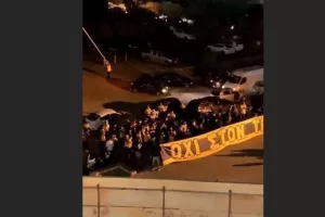 (ΒΙΝΤΕΟ) Οι οργανωμένοι έξω από την Ανατολική! 