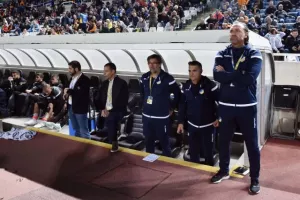 ΤΡΙΑΡΑ στην Πάφο και "πετάει" για την πρόκριση... (φώτος)
