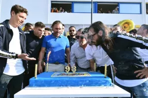 93 ΦΩΤΟΣ/ΑΠΟΕΛ...
