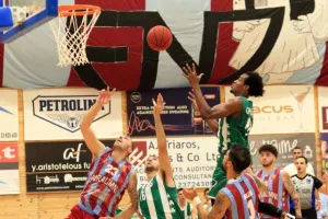 Εντός έδρας νίκη για ΕΝΠ επί της Ομόνοιας (φώτος)
