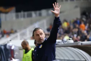 ΑΝΑΤΡΟΠΗ στο 88' και... ΦΟΥΛ για πρόκριση! (Φώτος)