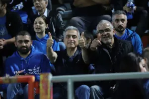 (ΦΩΤΟΡΕΠΟΡΤΑΖ) Ο κόσμος στο Αμμόχωστος 