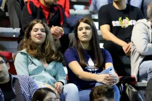 (ΦΩΤΟΡΕΠΟΡΤΑΖ) Ο κόσμος στο Αμμόχωστος 