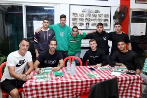 (Φώτος) Στο Fan Club Lakatamias οι παίκτες