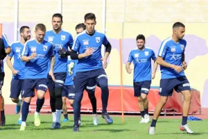ΕΘΝΙΚΗ/ Πρωινή με... απαρτία (Φώτος)