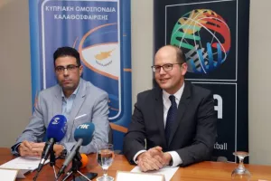 (Φώτος/βίντεο) Ο Γ.Γ. της FIBA στην Κύπρο