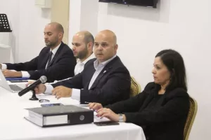 Ανόρθωση/Νέες τάξεις μετοχών-Αύξηση Μ.Κ κατά 8 εκατ. ευρώ