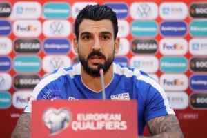 ΣΙΜΟΝ: "Στόχος μία θέση που δεν έχουμε τερματίσει ποτέ"