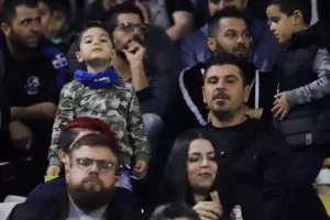 Επιστροφή... με ΣΟΥΠΕΡ - ΡΑΓΙΟΣ! (Φώτος)