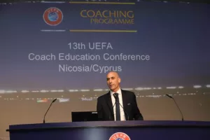 Το Kerkida στο Εκπαιδευτικό Σεμινάριο Προπονητών της UEFA (φώτος)