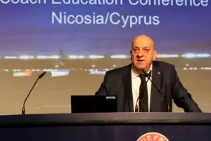 Το Kerkida στο Εκπαιδευτικό Σεμινάριο Προπονητών της UEFA (φώτος)