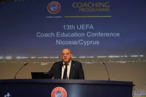 Το Kerkida στο Εκπαιδευτικό Σεμινάριο Προπονητών της UEFA (φώτος)
