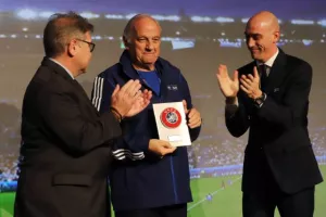 Το Kerkida στο Εκπαιδευτικό Σεμινάριο Προπονητών της UEFA (φώτος)