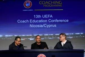 ΣΙΜΟΝ: "Η Κύπρος μπορεί να προκριθεί σε μία τελική φάση διοργάνωσης"