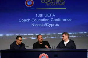 ΣΙΜΟΝ: "Η Κύπρος μπορεί να προκριθεί σε μία τελική φάση διοργάνωσης"