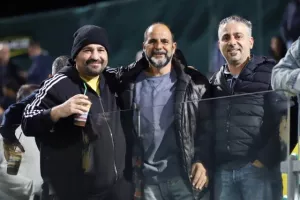 Κυρία... μόνη στην κορυφή με δυο γκολάρες! (φώτος)