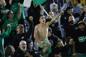 Επιστροφή... με ΣΠΟΥΔΑΙΟ διπλό! (Φώτος)