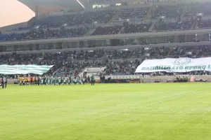 ΕΝΤΥΠΩΣΙΑΚΕΣ εικόνες για την εποχή!/Η Ομόνοια τους... έχει!